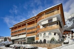 Hotel Mezdi Outside Winters